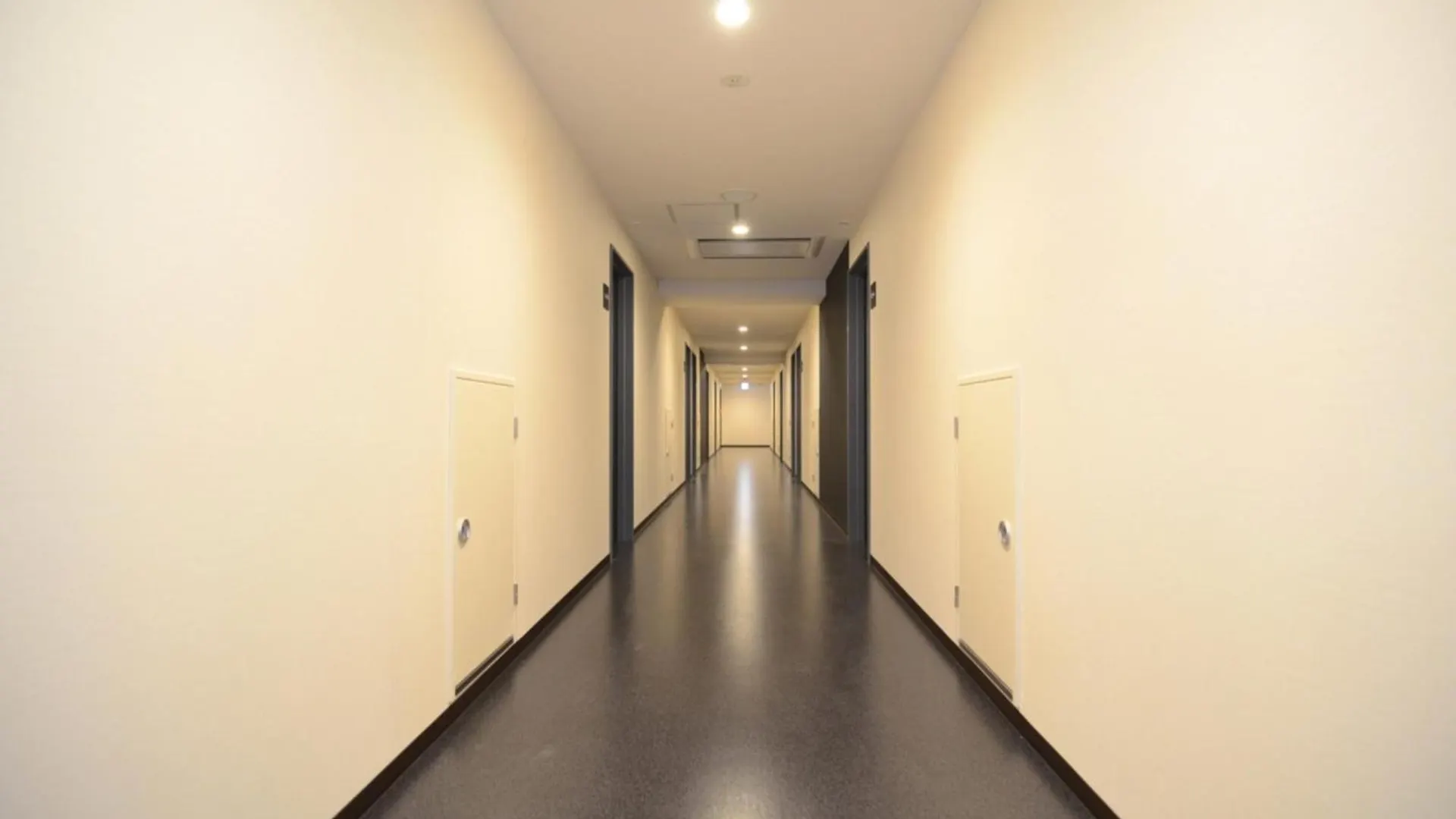 Nihonbashi Luxe Hotel - Vacation Stay 77607V Osaka